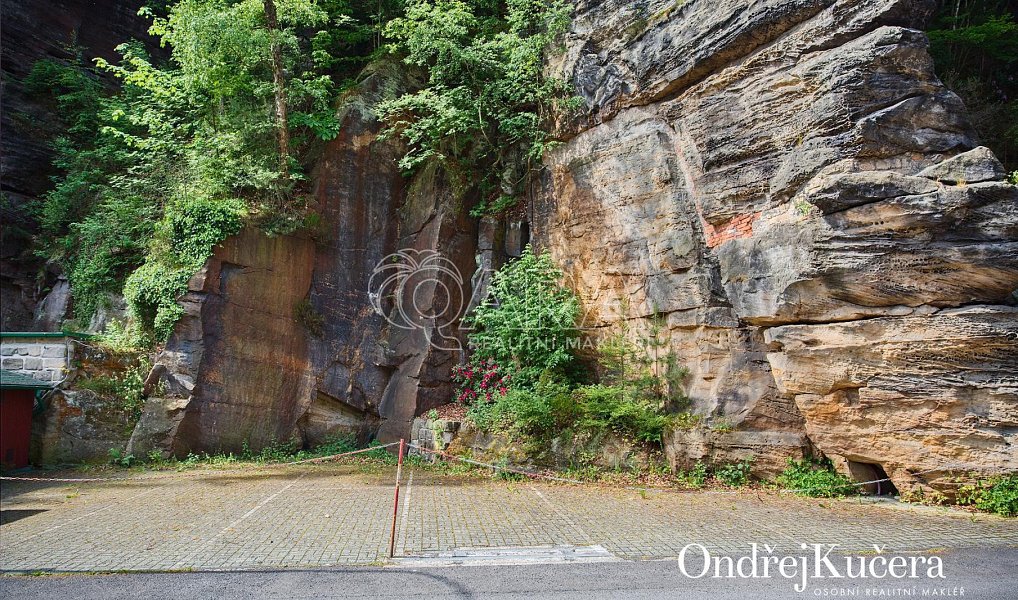 Prodej ubytovacího objektu 832 m², Hřensko – náhled fotky 59
