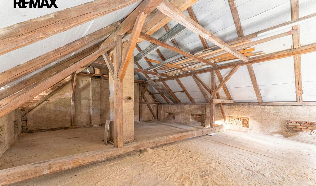 Prodej domu 148 m² s pozemkem 241 m², Blatná – náhled fotky 23
