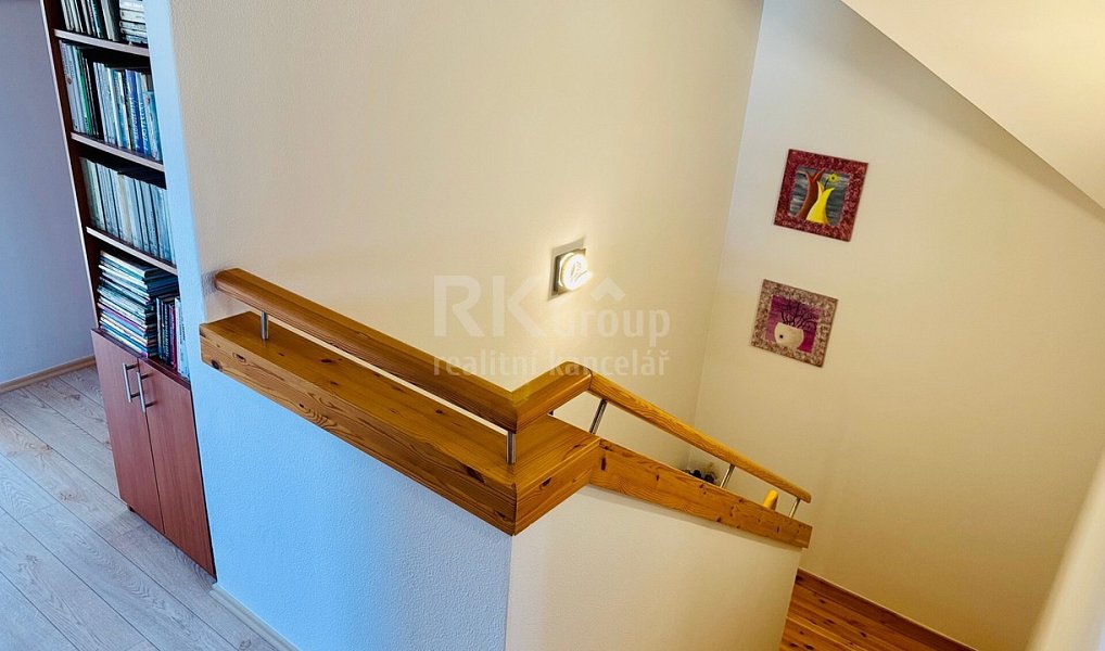 Prodej domu 213 m² s pozemkem 682 m², Velká Hleďsebe – náhled fotky 15