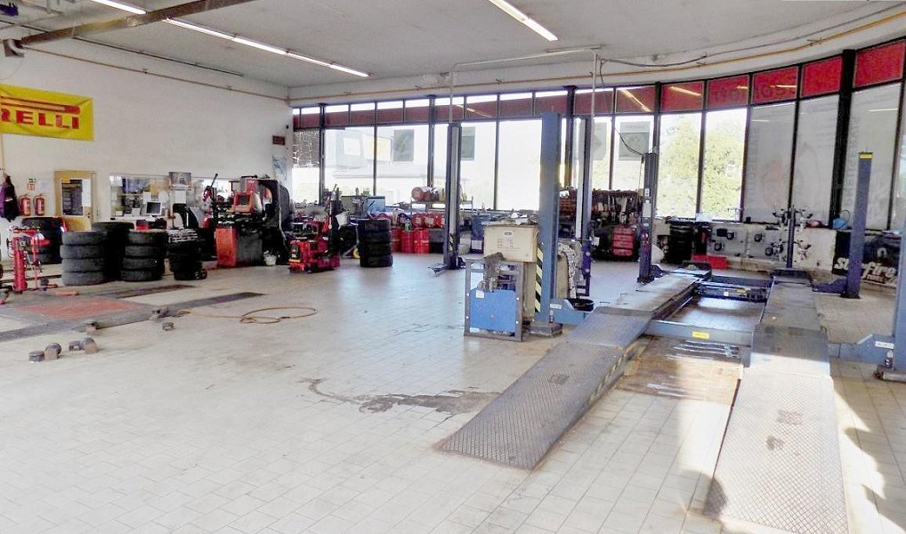 Prodej výrobních prostor 663 m², Teplice – náhled fotky 4