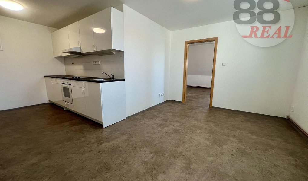 Pronájem bytu 2+kk 51 m², Klášterec nad Ohří – náhled fotky 3