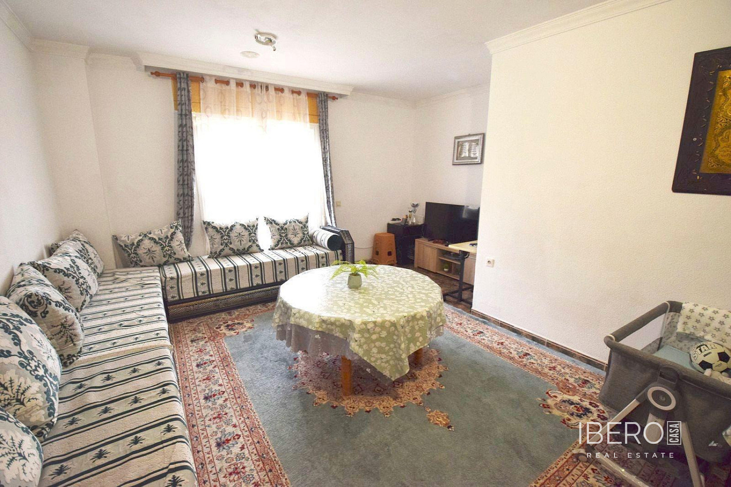 Prodej domu 210 m² s pozemkem 216 m²