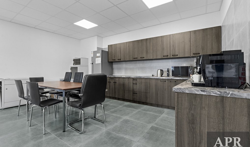 Pronájem skladovacích prostor 2 000 m², Veselí nad Moravou – náhled fotky 22