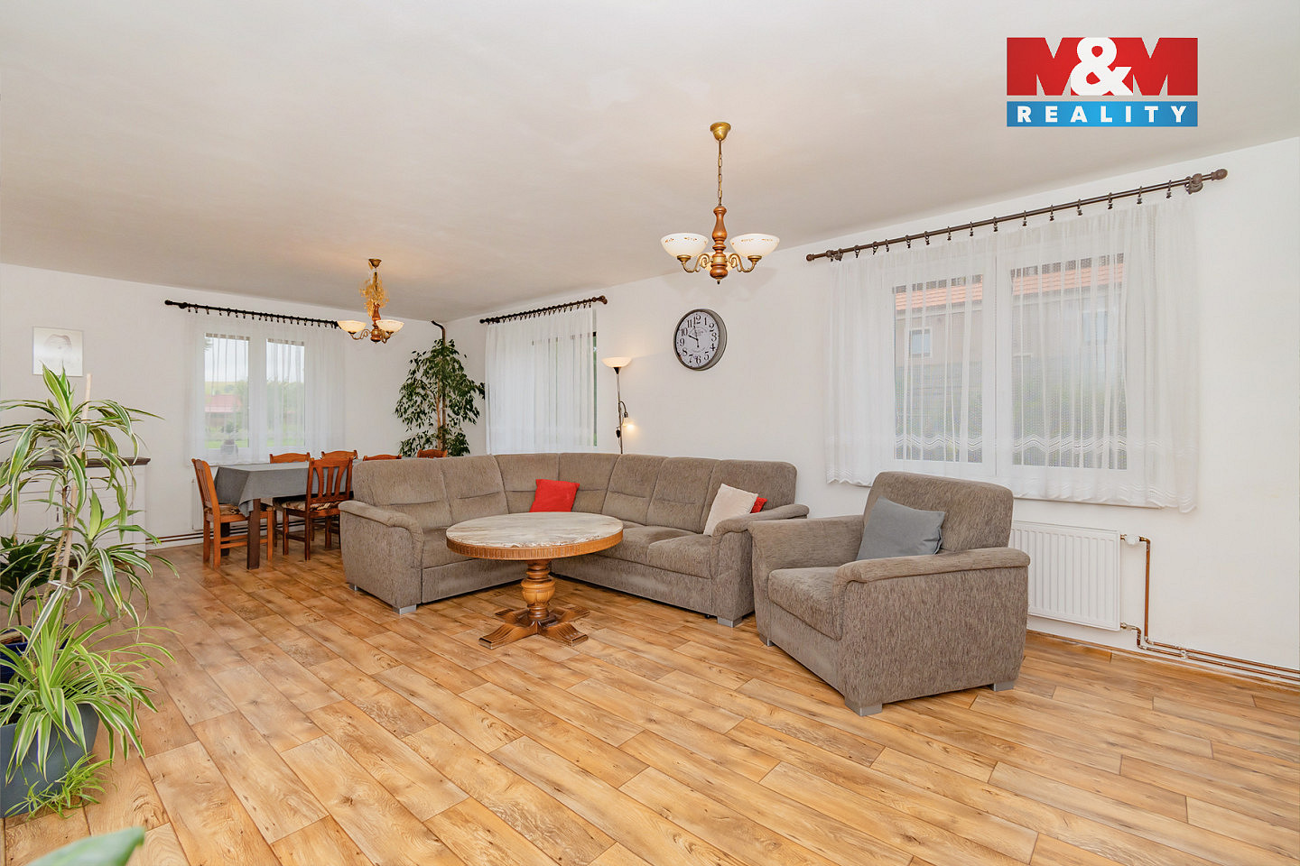 Prodej domu 140 m² s pozemkem 1 758 m² – fotografie 3