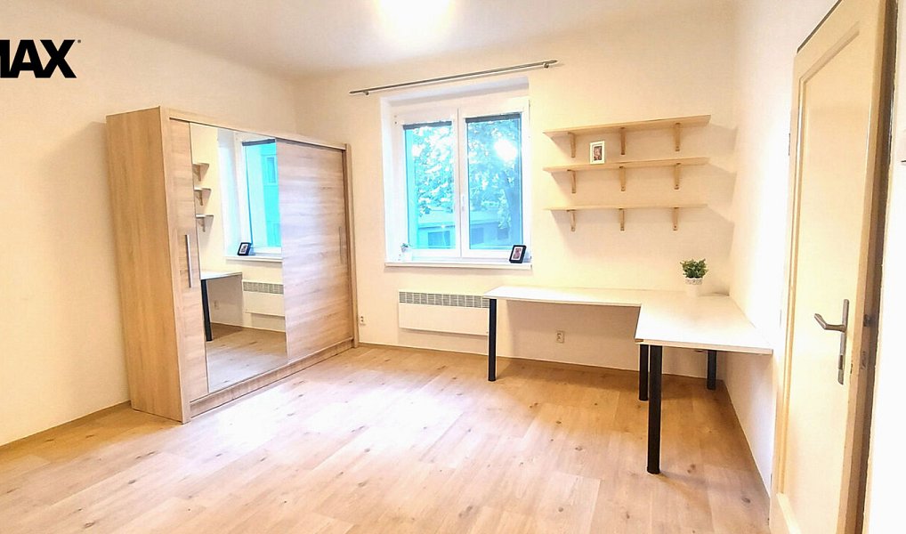 Pronájem bytu 2+kk 44 m², Praha – náhled fotky 3