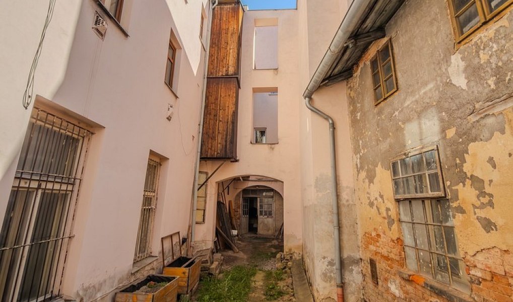 Prodej domu 615 m² s pozemkem 684 m², Jihlava – náhled fotky 36