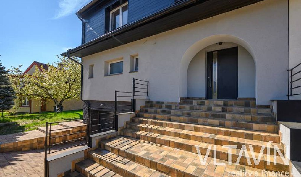 Prodej domu 232 m² s pozemkem 391 m², Praha – náhled fotky 6