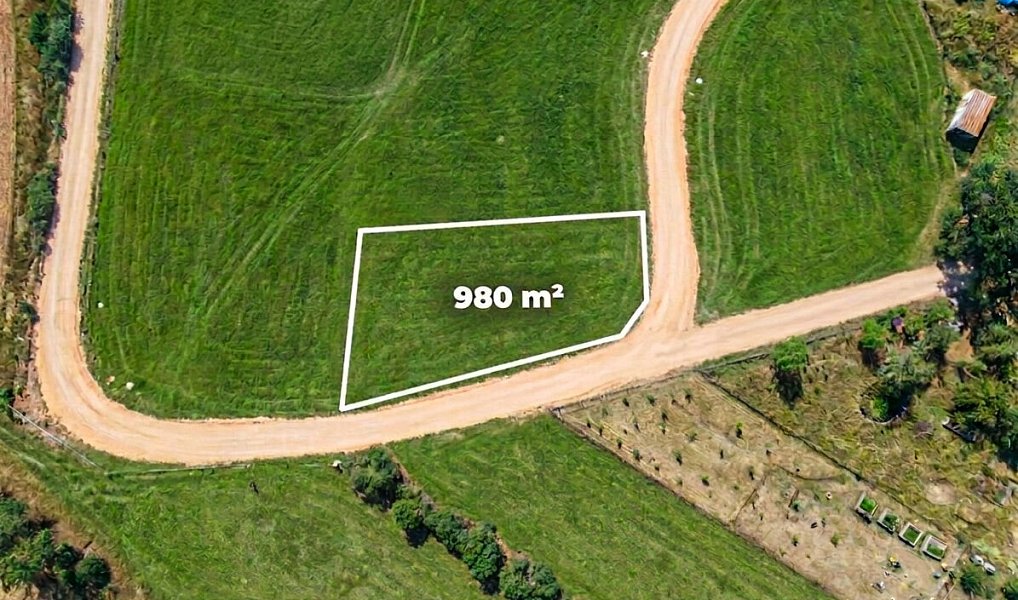 Prodej stavebního pozemku 980 m², Nezabylice – náhled fotky 2