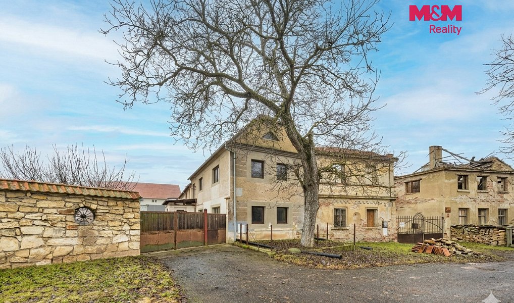 Prodej domu 150 m² s pozemkem 31 328 m², Strupčice – náhled fotky 2