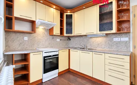 Pronájem bytu 3+1 65 m², Kaštanová, Brandýs nad Labem-Stará Boleslav - Brandýs nad Labem, okres Praha-východ