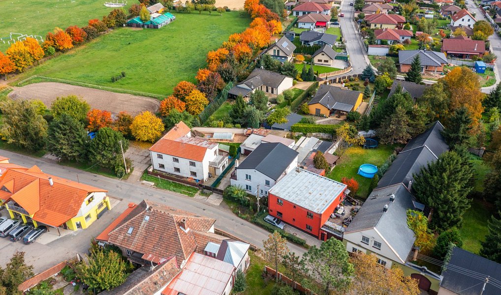 Prodej domu 200 m² s pozemkem 515 m², Nová Ves – náhled fotky 30