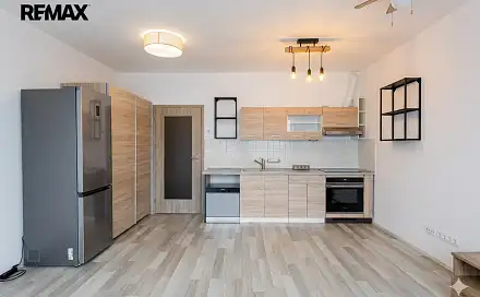 Pronájem bytu 1+kk 34 m²