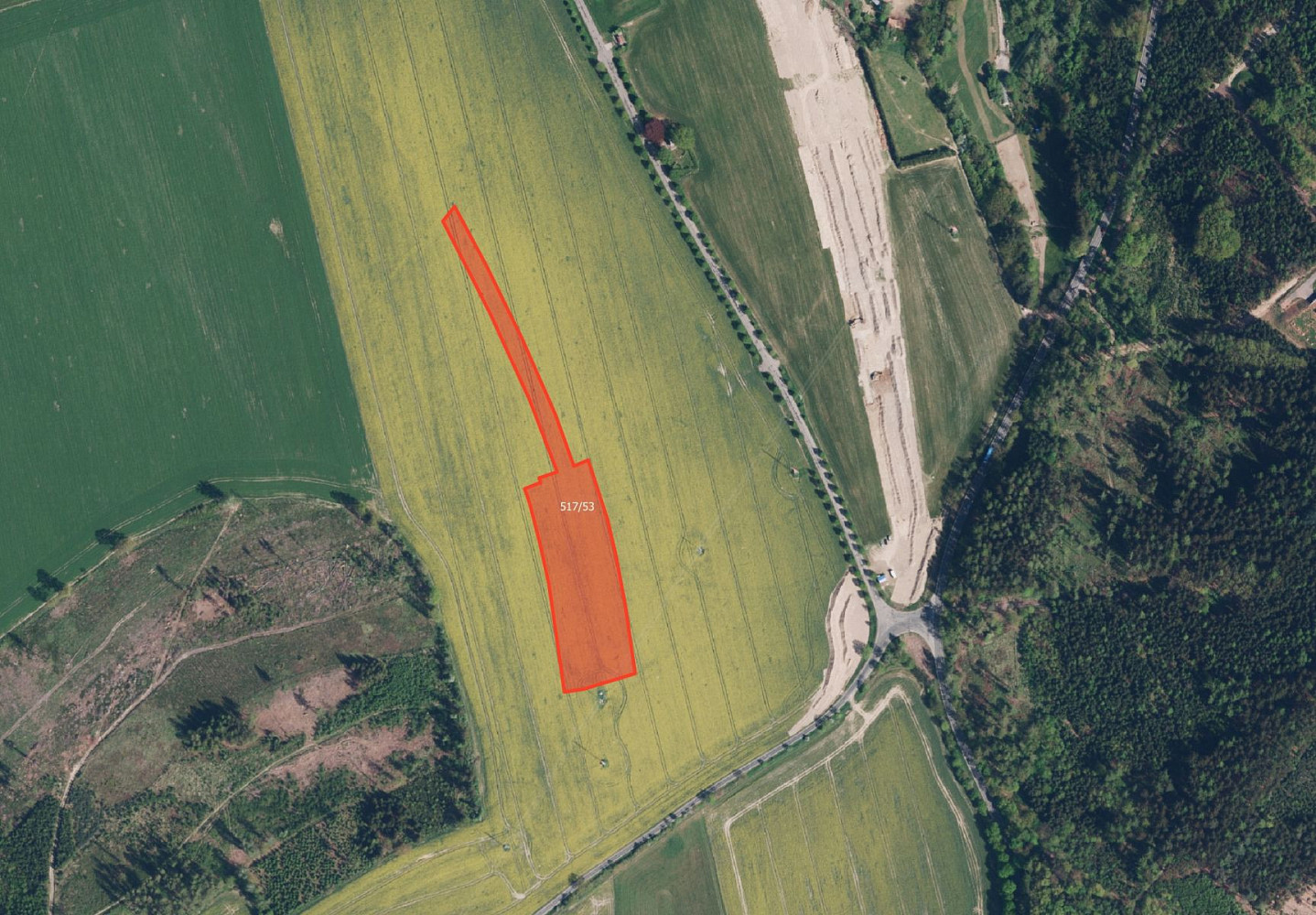 Prodej pole 12 645 m²