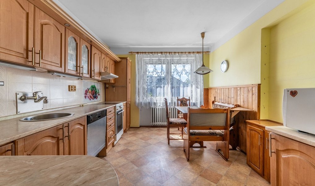 Prodej domu 163 m² s pozemkem 897 m², Kladno – náhled fotky 8