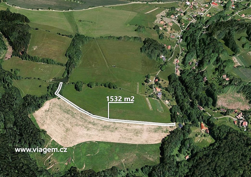 Prodej pole 574 m²
