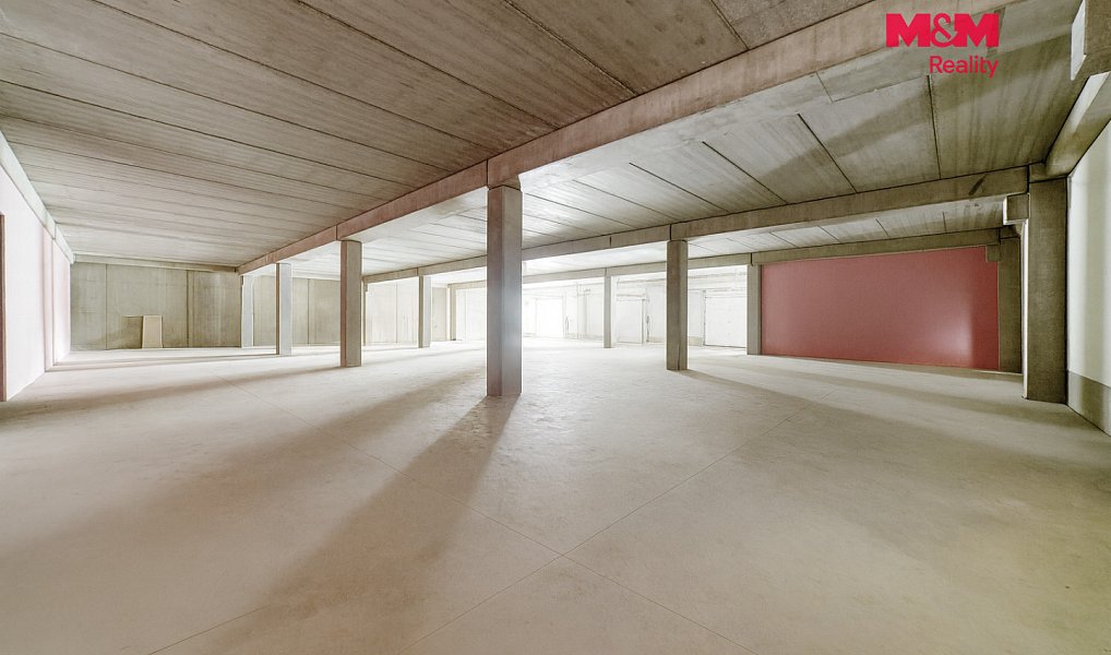Pronájem výrobních prostor 2 200 m², Cheb – náhled fotky 11