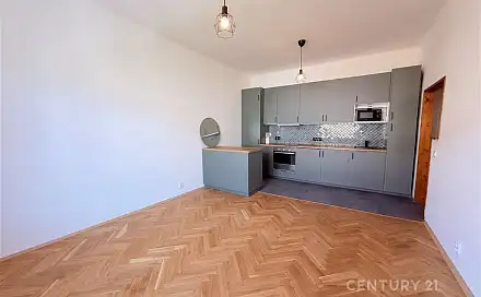 Pronájem bytu 2+kk 50 m²