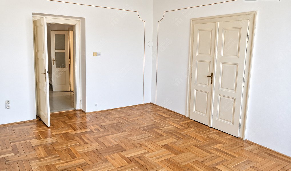 Prodej bytu 3+1 99 m², Hradec Králové – náhled fotky 2