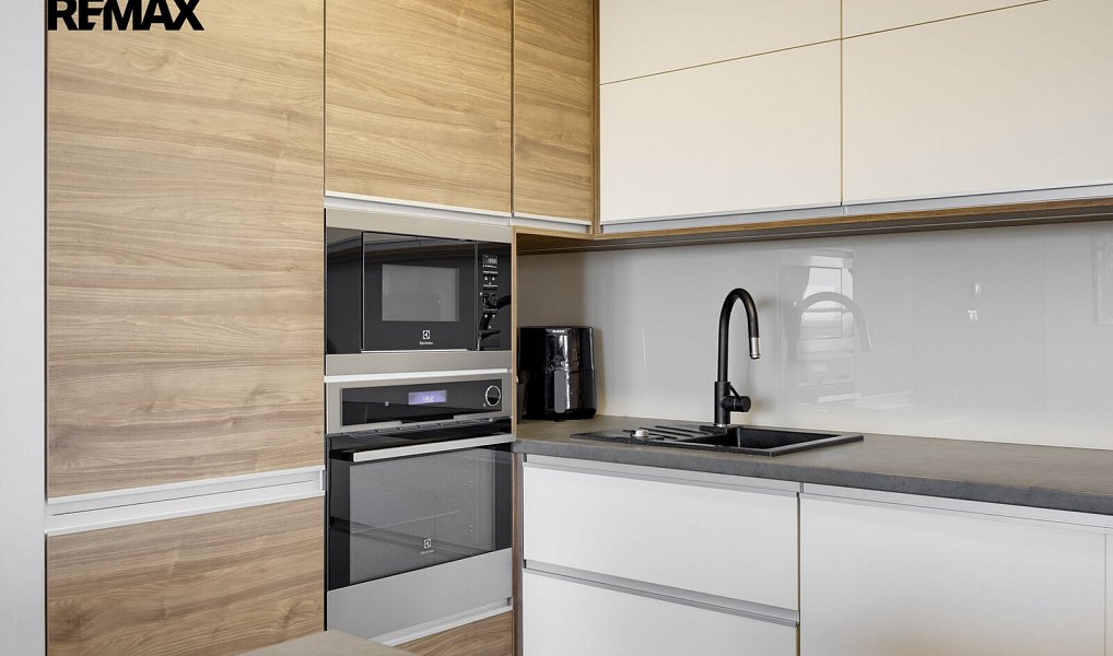 Prodej bytu 4+kk 116 m², Praha – náhled fotky 6