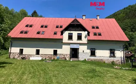 Pronájem chaty/chalupy 639 m² s pozemkem 2 940 m², Bernartice, okres Trutnov