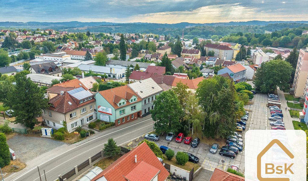 Pronájem obchodních prostor 228 m², Benešov – náhled fotky 2