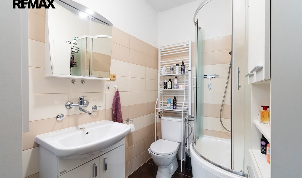 Prodej nájemního domu, činžáku 335 m², Přeštice – náhled fotky 20
