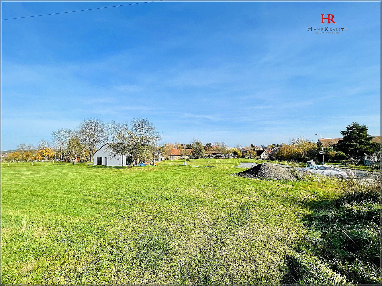 Prodej stavebního pozemku 1 187 m²