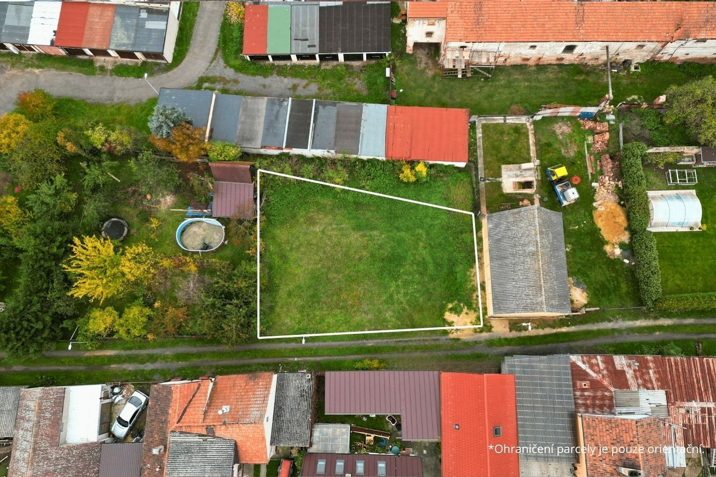 Prodej stavebního pozemku 471 m² – fotografie 5