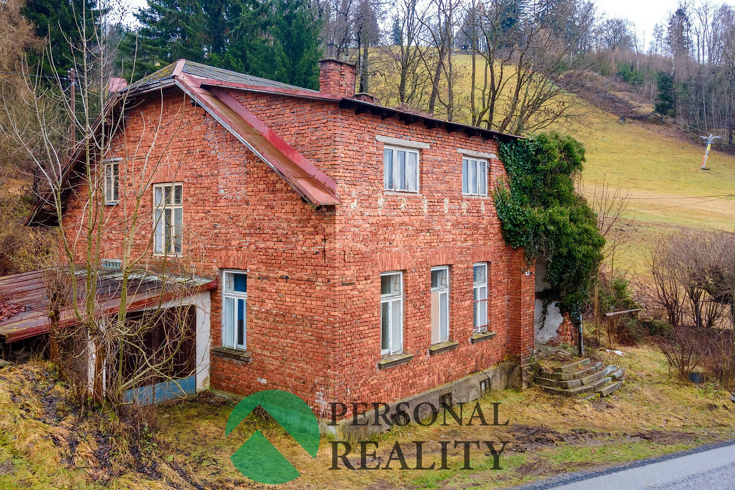 Prodej ubytovacího objektu 251 m² – fotografie 3