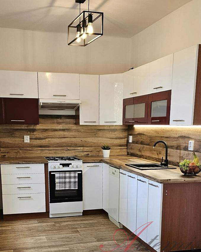 Pronájem bytu 2+kk 55 m² – fotografie 5
