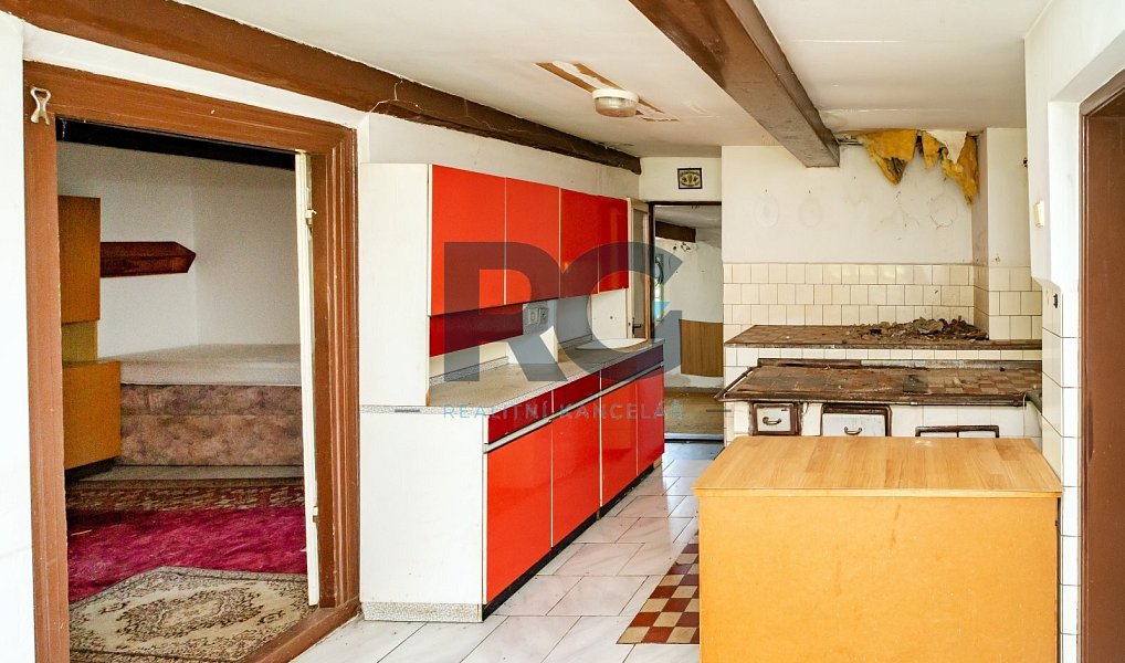 Prodej domu 449 m² s pozemkem 1 102 m², Protivín – náhled fotky 2