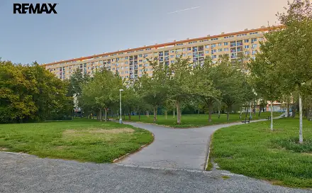 Prodej bytu 3+1 65 m², Frýdlantská, Praha 8 - Kobylisy