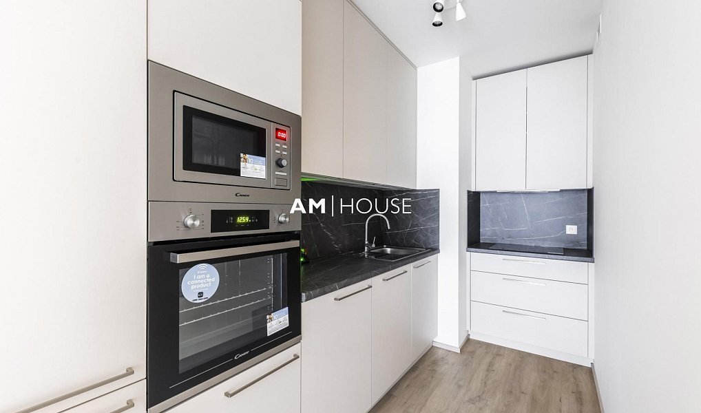 Pronájem bytu 3+kk 89 m², Praha – náhled fotky 3
