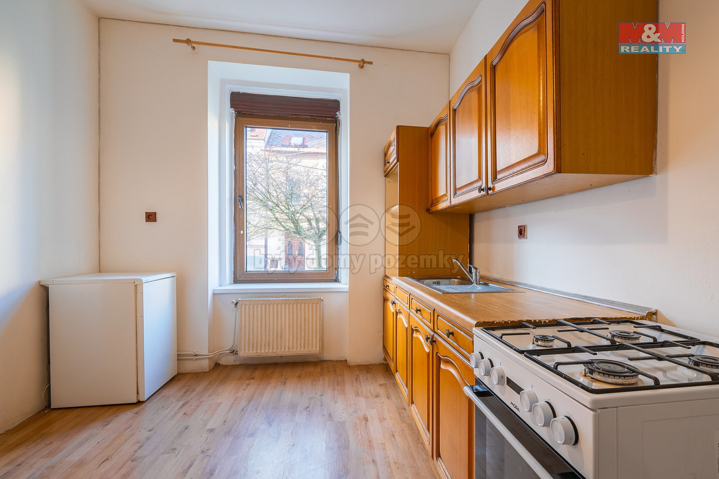Prodej nájemního domu, činžáku 370 m² — photo 2