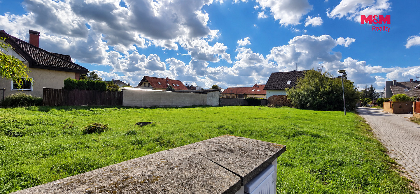 Prodej stavebního pozemku 681 m² – fotografie 5