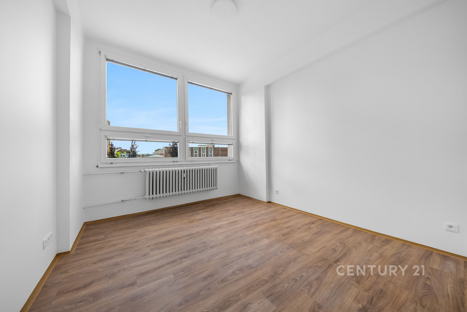 Pronájem bytu 2+1 37 m² — photo 4