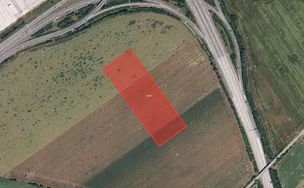 Prodej pole 10 493 m², Olomouc - Slavonín