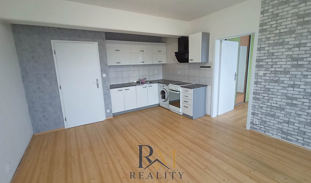 Pronájem bytu 2+kk 50 m², Pardubice – náhled fotky 2
