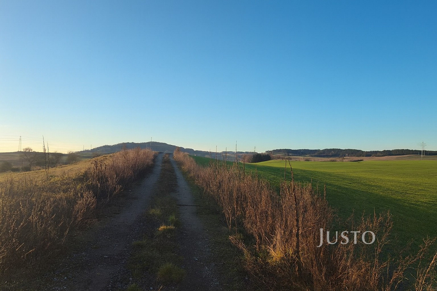 Prodej stavebního pozemku 1 079 m² – fotografie 3