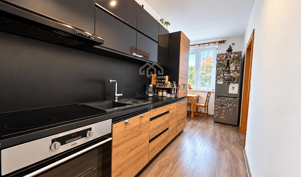 Prodej bytu 3+1 68 m², Žandov – náhled fotky 3