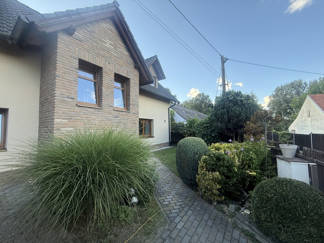 Prodej domu 140 m² s pozemkem 224 m² – fotografie 2