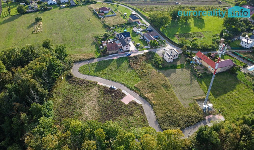 Prodej stavebního pozemku 1 265 m², Niměřice – náhled fotky 4