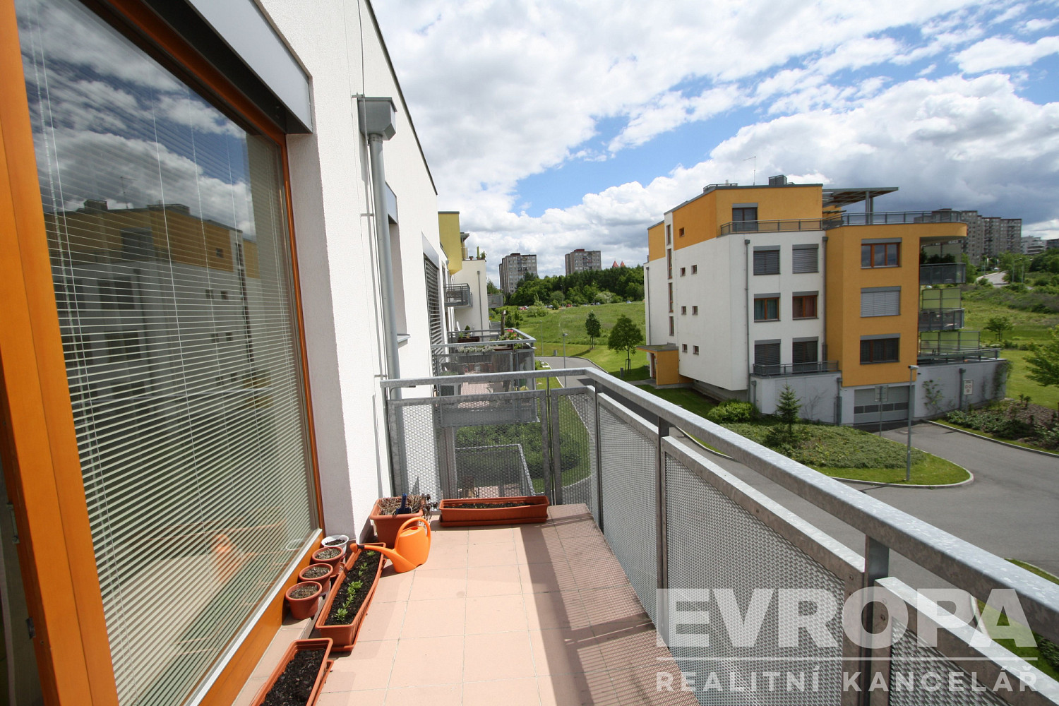 Pronájem bytu 2+kk 64 m²