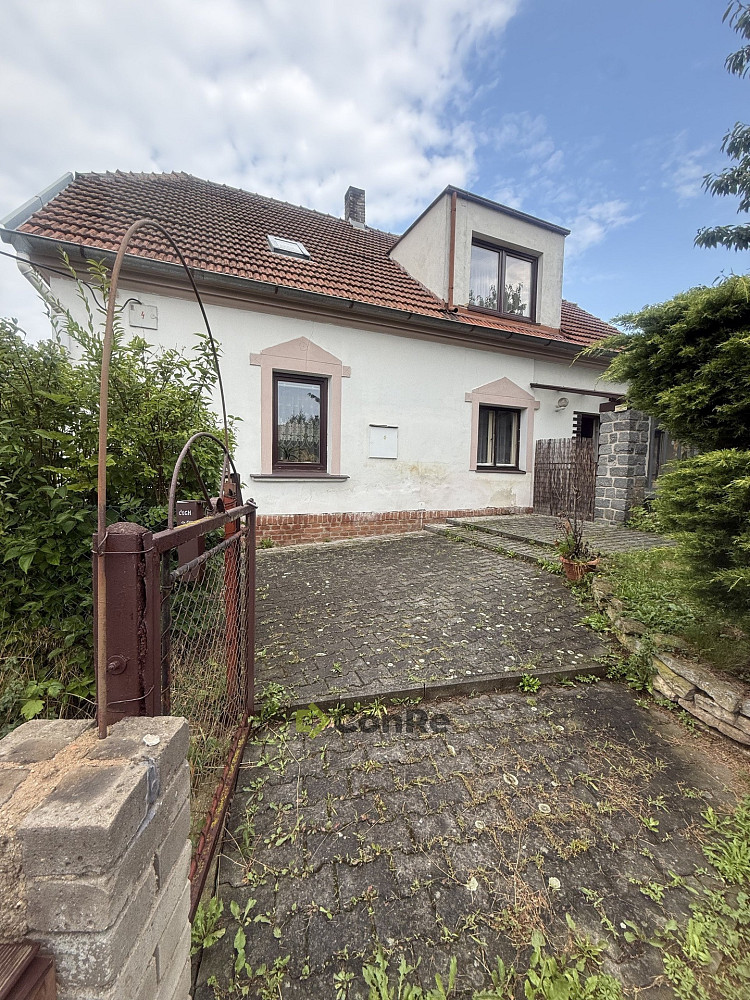 Prodej domu 135 m² s pozemkem 971 m² — photo 2