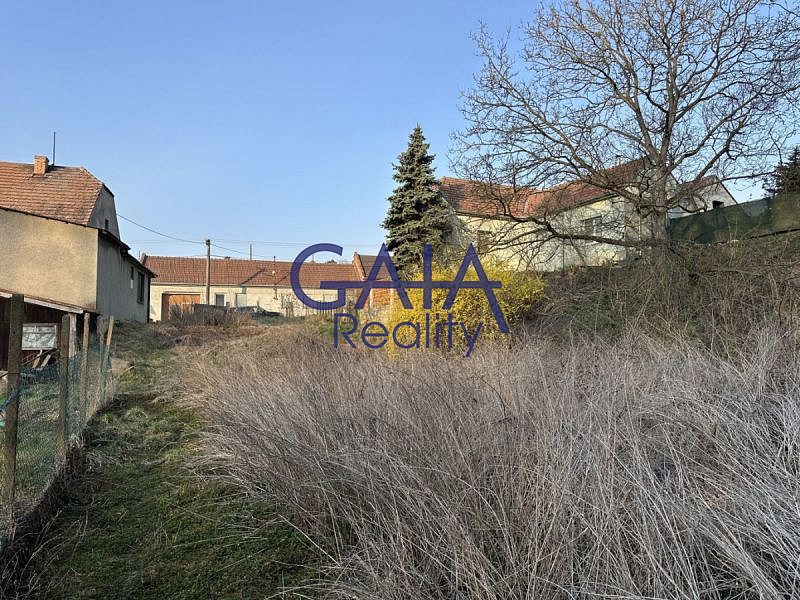 Prodej stavebního pozemku 547 m² – fotografie 2