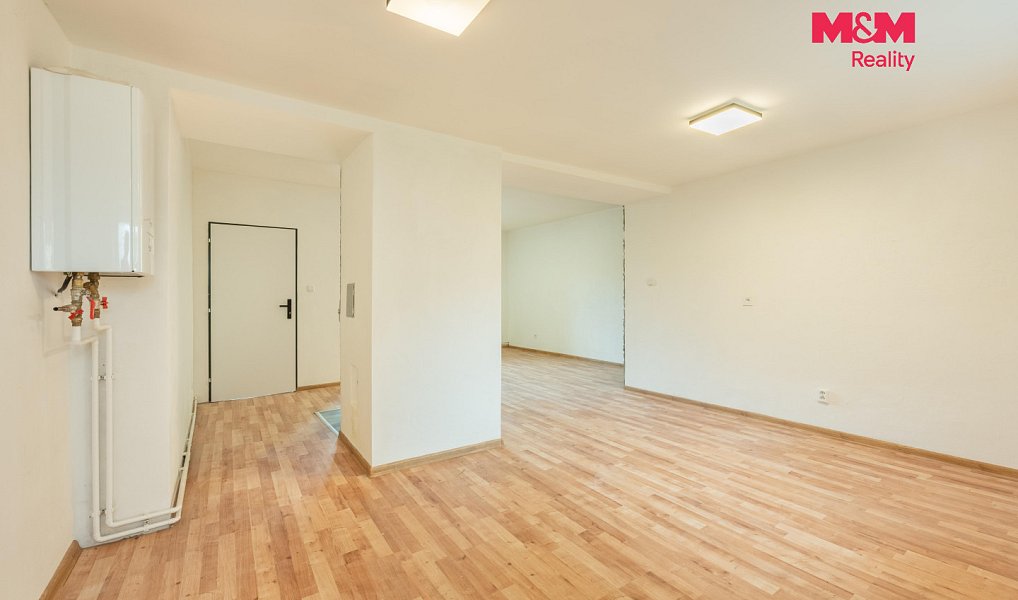 Prodej domu 74 m² s pozemkem 269 m², Zlonice – náhled fotky 9
