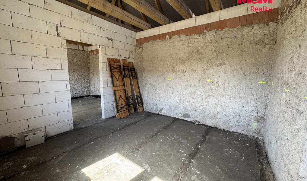 Prodej domu 80 m² s pozemkem 206 m², Hlohovec – náhled fotky 16