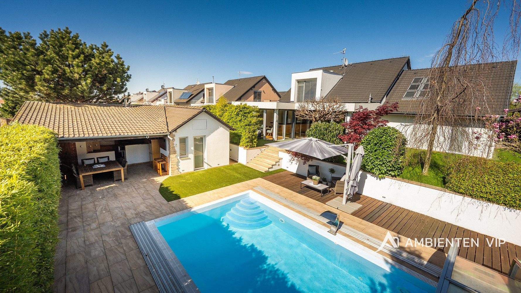 Prodej domu 382 m² s pozemkem 849 m²