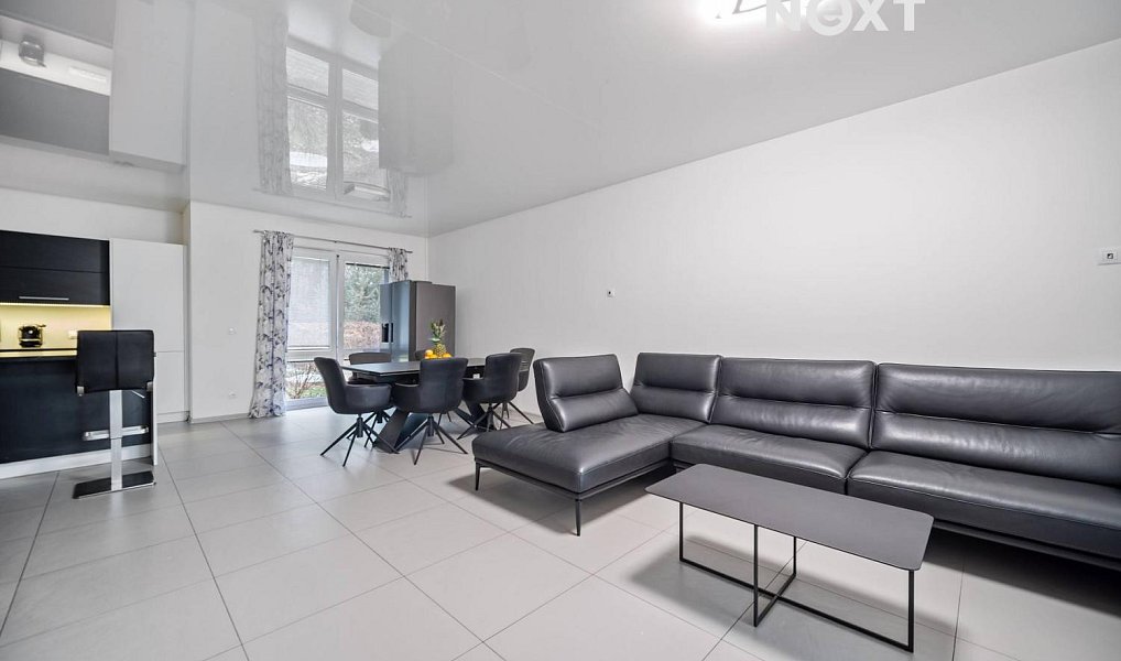 Prodej domu 199 m² s pozemkem 1 061 m², Chrtníky – náhled fotky 14