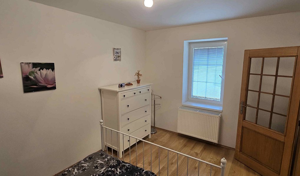 Pronájem domu 130 m² s pozemkem 200 m², Osek – náhled fotky 18